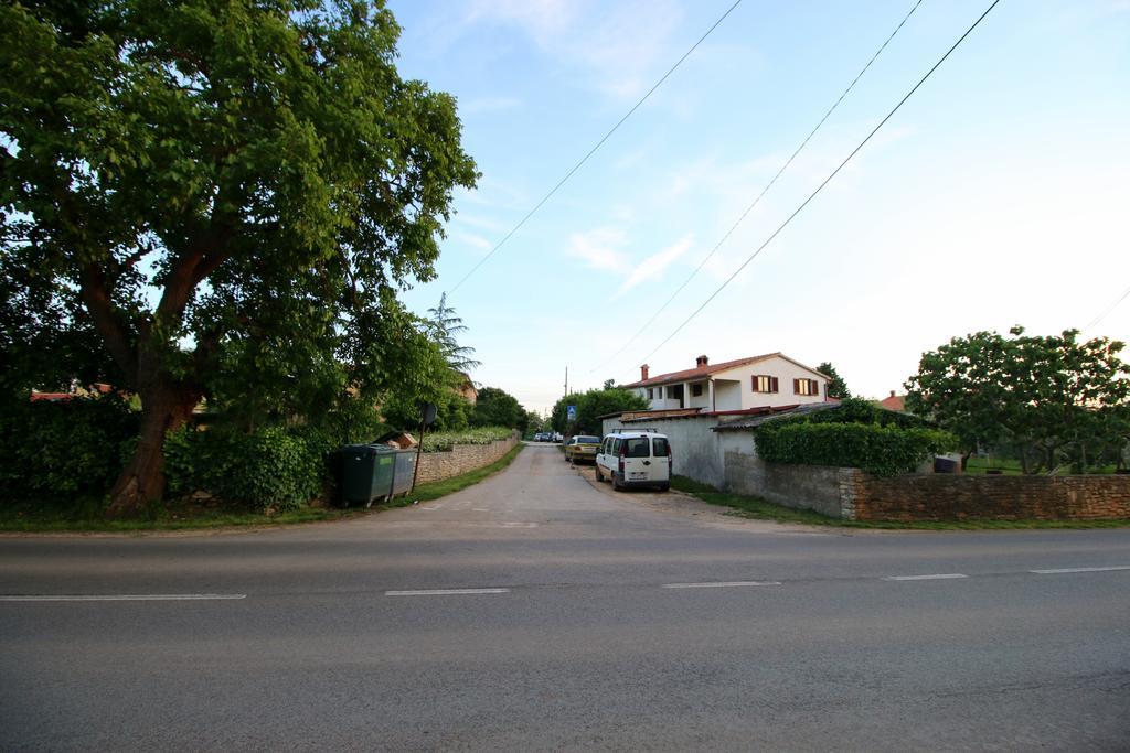 Apartment Matej Šišan Buitenkant foto