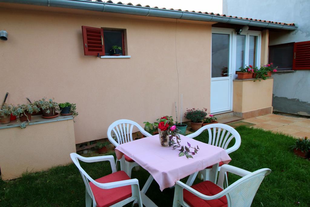 Apartment Matej Šišan Buitenkant foto